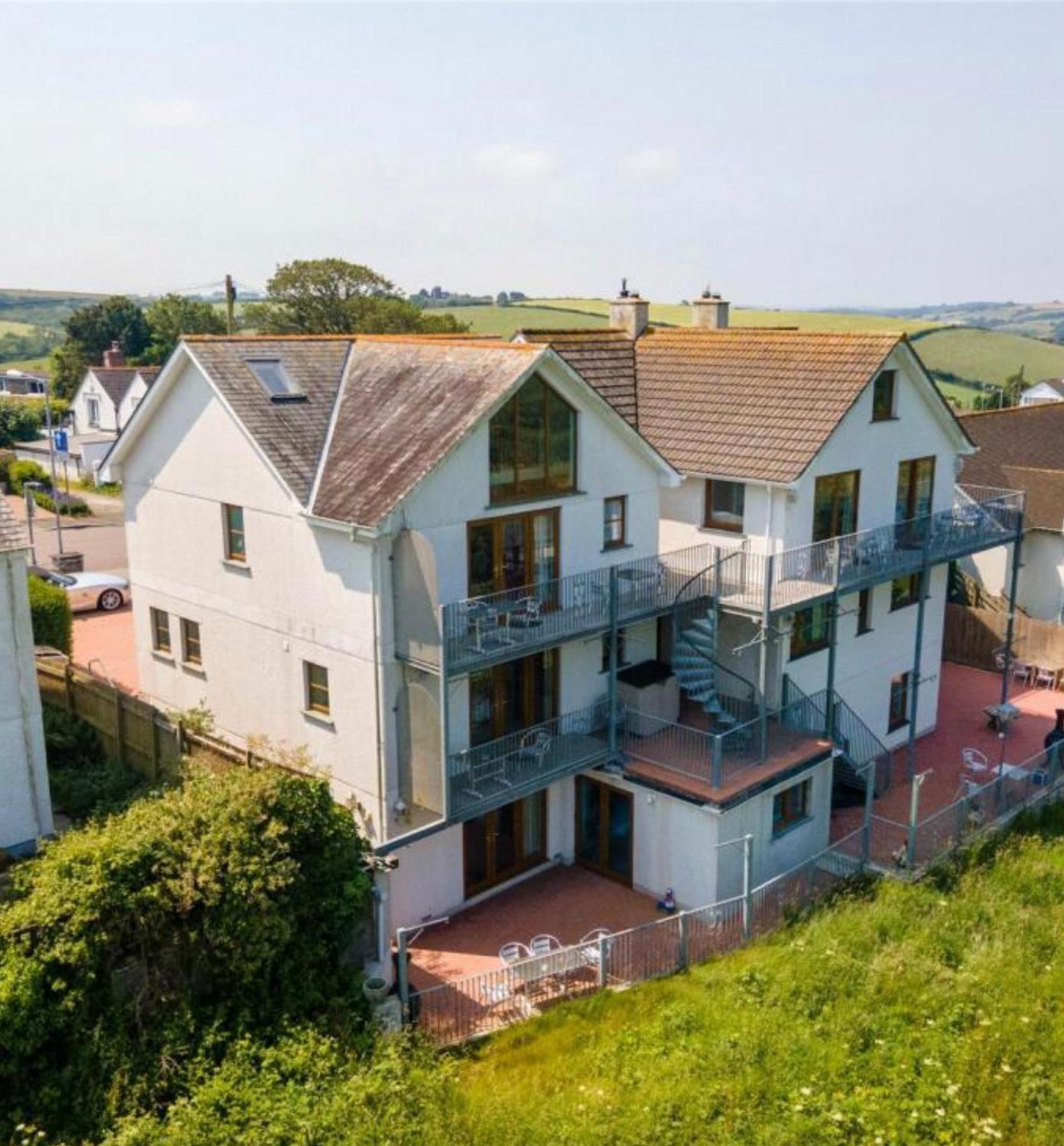 Orchard Manor Hotel Probus Екстериор снимка