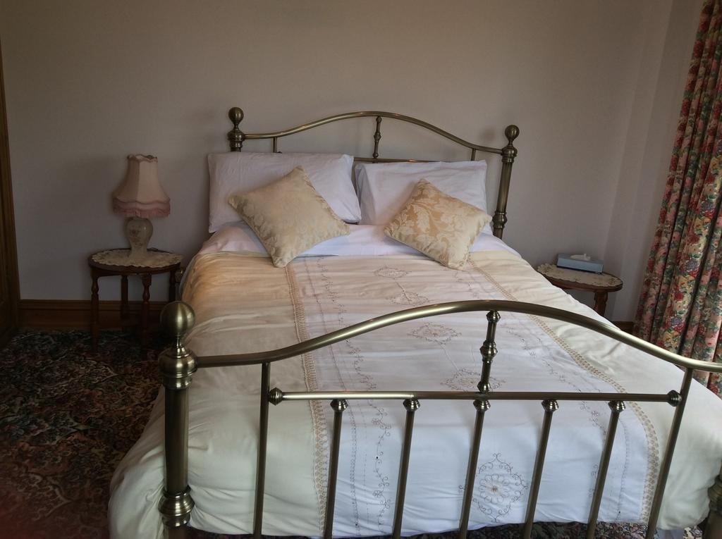Orchard Manor Hotel Probus Екстериор снимка